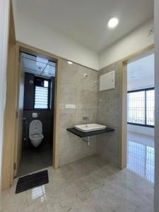 Bathroom Image of 900 Sq.ft 2 BHK Apartment / Flat for rent in Rama Metro Life Maxima Residences, Tathawade Pune for Rs. 28000