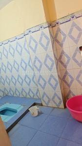 Bathroom Image of 150 Sq.ft 1 RK Independent House for rent in Lehertara Industrial Estate Varanasi for Rs. 2800
