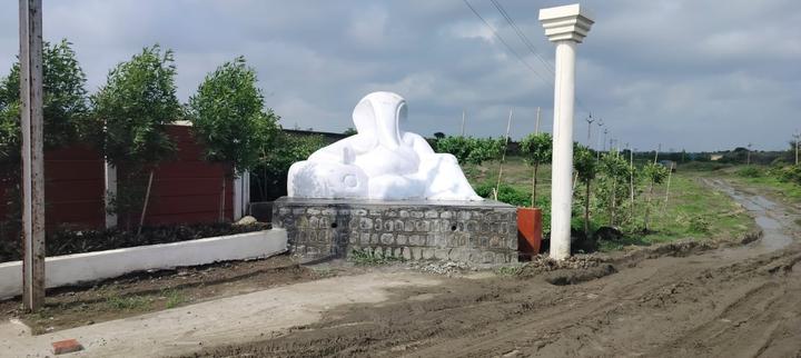 Himadri Ras Garden Main Image 1