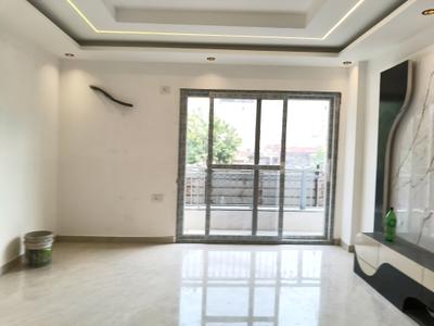 Living Room Image of 750 Sq.ft 3 BHK Apartment / Flat for sale in Signature Global Golf Green, Sector 79 Gurgaon for Rs. 7600000