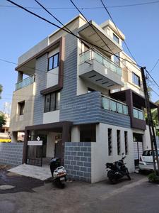 Image of 4000 Sq.ft 5 BHK Duplex for sale in L.P.Savani, Surat for Rs. 18000000