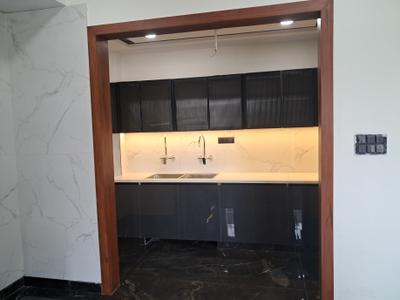 Kitchen Image of 4500 Sq.ft 4 BHK Builder Floor for sale in TDI The Retreat, Sector 89 Faridabad for Rs. 40500000