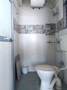Common Bathroom Image of 590 Sq.ft 1 BHK Apartment / Flat for sale in Suvidha Jewel, Mulund East Mumbai for Rs. 12000000