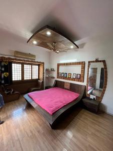 Bedroom Image of 2700 Sq.ft 3.5 BHK Independent House for sale in Thaltej Ahmedabad for Rs. 52500000