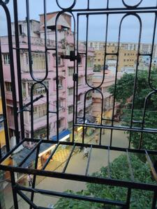 Balcony Image of 750 Sq.ft 2 BHK Independent House for rent in Dum Dum Kolkata for Rs. 15000