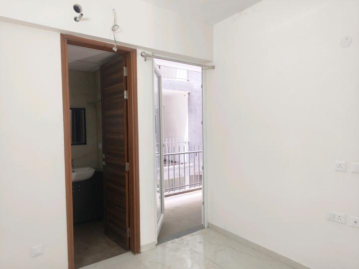 Smart World Gems Main Image 1