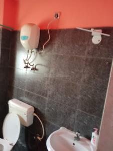 Bathroom Image of 770 Sq.ft 2 BHK Apartment / Flat for rent in Prudent Prana Phase II, Narendrapur Kolkata for Rs. 17000