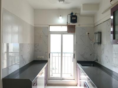 Kitchen Image of 950 Sq.ft 2 BHK Apartment / Flat for rent in Kasarvadavali Thane for Rs. 32000