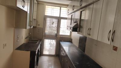 Kitchen Image of 1425 Sq.ft 2.5 BHK Apartment / Flat for sale in Paramount Symphony, Crossings Republik Ghaziabad for Rs. 8750000