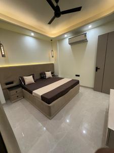 Bedroom Image of 900 Sq.ft 1 BHK Builder Floor for rent in Sector 43 Gurgaon for Rs. 45000