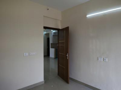Bedroom Image of 1045 Sq.ft 3 BHK Apartment / Flat for sale in Amrapali Dream Valley 2, Noida Extension Greater Noida for Rs. 7801000