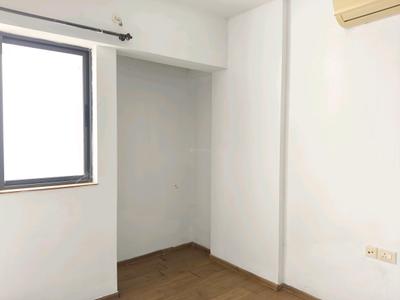 Bedroom Image of 1086 Sq.ft 2 BHK Apartment / Flat for rent in Lodha Lakeshore Greens, Palava Phase 2 Thane for Rs. 18000