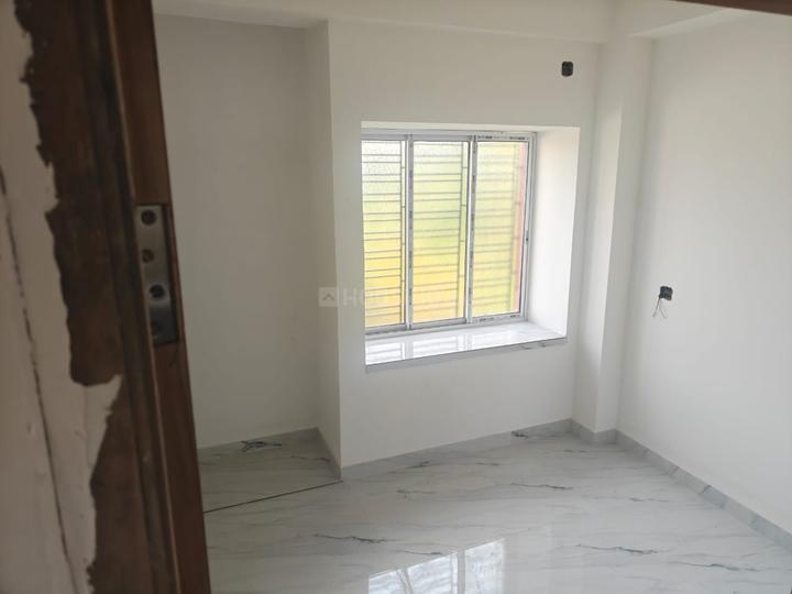 Royde Park, Behala Main Image 1