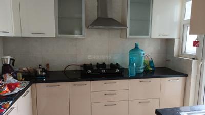 Kitchen Image of 1976 Sq.ft 3 BHK Apartment / Flat for rent in Shree Vardhman Victoria, Sector 70 Gurgaon for Rs. 42000