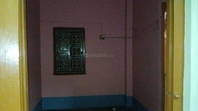 Bedroom Image of 800 Sq.ft 3 BHK Independent House for rent in Barasat Kolkata for Rs. 10000