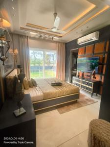 Bedroom Image of 2500 Sq.ft 4 BHK Apartment / Flat for sale in Courtyard Trilogy, Sevasi Vadodara for Rs. 14000000