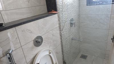 Image of 969 Sq.ft 2 BHK Apartment / Flat for sale in Amanora Gold Towers, Hadapsar, Pune for Rs. 11300000