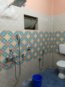 Bathroom Image of 1000 Sq.ft 2 BHK Duplex for rent in Barrackpore Kolkata for Rs. 8500