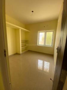 Bedroom Image of 800 Sq.ft 2 BHK Apartment / Flat for rent in Pattabiram Chennai for Rs. 12000