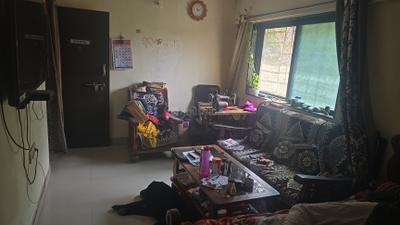 Living Room Image of 611 Sq.ft 1.5 BHK Apartment / Flat for rent in Hadapsar Pune for Rs. 14000