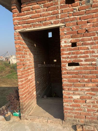 Behra pind gulabgarh road Main Image 1