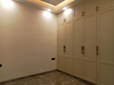 Bedroom Image of 1800 Sq.ft 3 BHK Builder Floor for sale in East Of Kailash New Delhi for Rs. 46000000