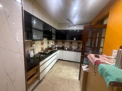 Kitchen Image of 1700 Sq.ft 3 BHK Apartment / Flat for sale in Sector 10A Gurgaon for Rs. 25000000