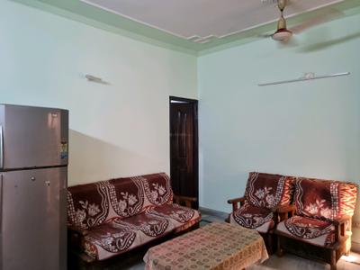 Living Room Image of 730 Sq.ft 2 BHK Builder Floor for rent in Tilak Nagar New Delhi for Rs. 25000