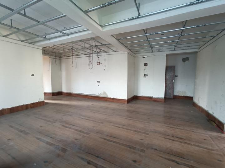 Polton Plaza Sodepur Station Main Image 1