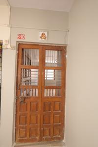 Image of 927 Sq.ft 2 BHK Apartment / Flat for sale in Kapadia Chal, Valsad for Rs. 1800000
