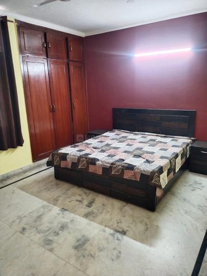 Builders floor dlf phase 3 Bedroom 1