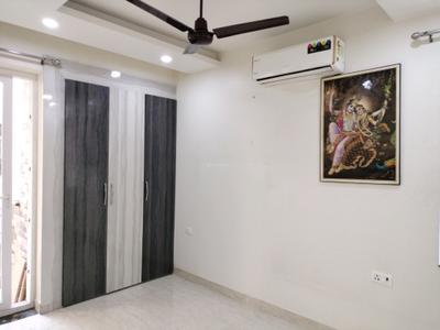 Bedroom Image of 2000 Sq.ft 4 BHK Apartment / Flat for sale in Kamakshi Apartment, Sector 6 Dwarka New Delhi for Rs. 35000000