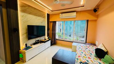 Bedroom Image of 1500 Sq.ft 2 BHK Apartment / Flat for rent in Powai Mumbai for Rs. 80000