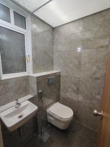 Bathroom Image of 1900 Sq.ft 4 BHK Apartment / Flat for sale in Dosti Greenscapes Phase 3, Hadapsar Pune for Rs. 18100000