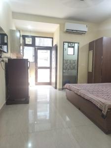 1 RK Independent Builder Floor