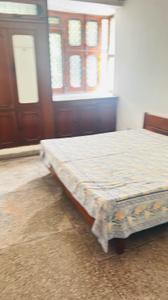 Bedroom Image of 1500 Sq.ft 3 BHK Apartment / Flat for sale in Engineers Estate, Patparganj New Delhi for Rs. 25000000