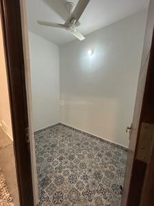 Bedroom Image of 2850 Sq.ft 3.5 BHK Apartment / Flat for sale in 3C Lotus 300, Sector 107 Noida for Rs. 72500000