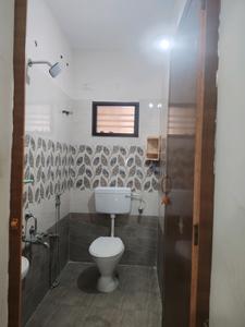 Common Bathroom Image of 1800 Sq.ft 4 BHK Villa for sale in Perumanttunallur Chennai for Rs. 6900000
