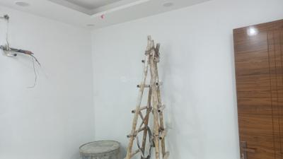Bedroom Image of 1300 Sq.ft 3 BHK Builder Floor for sale in Pitampura New Delhi for Rs. 9000000