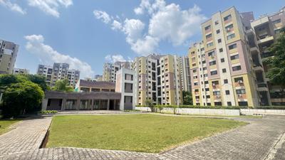 Image of 1350 Sq.ft 3 BHK Apartment / Flat for sale in Magarpatta Trillium, Magarpatta City, Pune for Rs. 21500000
