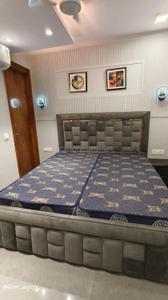 Bedroom Image of 600 Sq.ft 1 BHK Builder Floor for rent in Lajpat Nagar New Delhi for Rs. 40000
