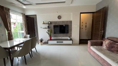 Living Room Image of 1050 Sq.ft 2 BHK Apartment / Flat for rent in Suyog Space, Wakad Pune for Rs. 40000