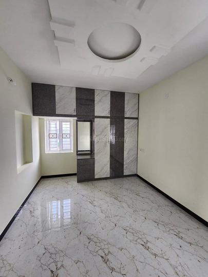 Veerapandi Pirivu Main Image 1