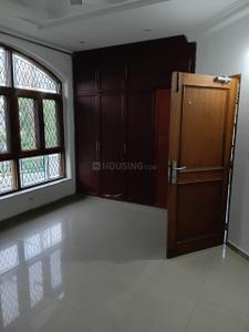 Bedroom Image of 4500 Sq.ft 5 BHK Independent House for rent in Sector 50 Noida for Rs. 90000