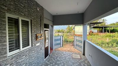 Balcony Image of 850 Sq.ft 2 BHK Independent House for sale in Madhavaram Chennai for Rs. 4000000