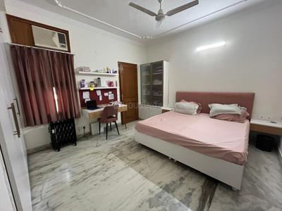 Bedroom Image of 2124 Sq.ft 3 BHK Builder Floor for sale in Sarvodaya Enclave New Delhi for Rs. 54900000