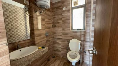 Image of 920 Sq.ft 2 BHK Apartment / Flat for sale in Unitech Uniworld Gardens 2, Sector 47, Gurgaon for Rs. 14800000