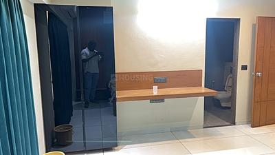 Bedroom Image of 2124 Sq.ft 3 BHK Apartment / Flat for sale in Sargasan Gandhinagar for Rs. 10500000