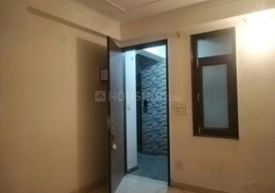 Bedroom Image of 690 Sq.ft 2 BHK Builder Floor for sale in Jamia Nagar New Delhi for Rs. 6000000