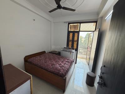 Bedroom Image of 600 Sq.ft 2 BHK Builder Floor for sale in Mayur Vihar Phase 1 New Delhi for Rs. 4500000